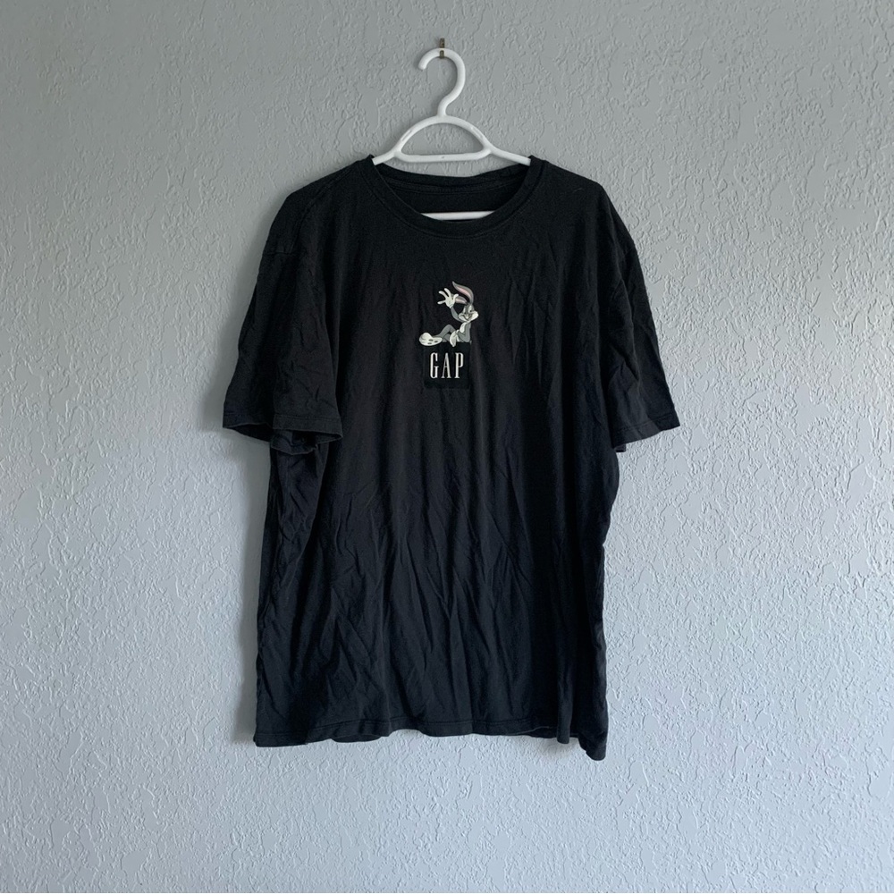 Cozy Soft Vintage Feel GAP Black Graphic Bugs Bunny Tee